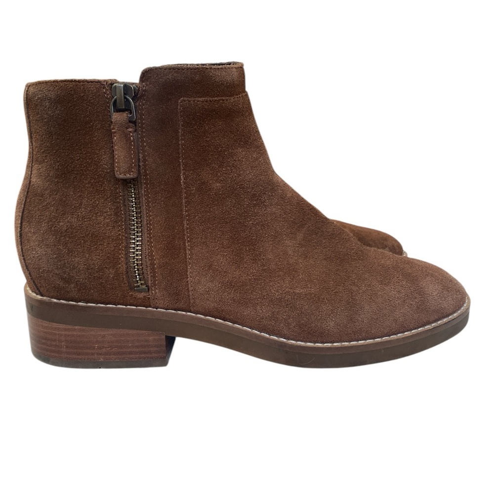 Women's Cole Haan Rene Ankle Bootie Bison Suede
Brown Suede size 8B - Picture 6 of 10